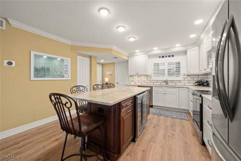 15634 Carriedale Ln 4, Fort Myers FL - photo 7 of 45