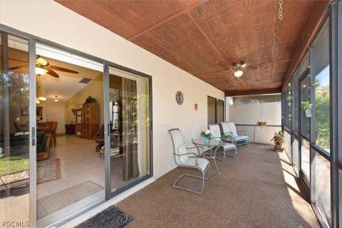 13108 Tall Pine Cir, Fort Myers FL - photo 10 of 33