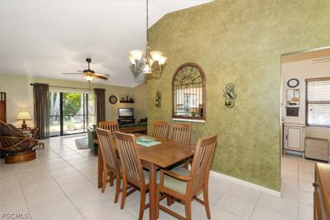 13108 Tall Pine Cir, Fort Myers FL - photo 15 of 33