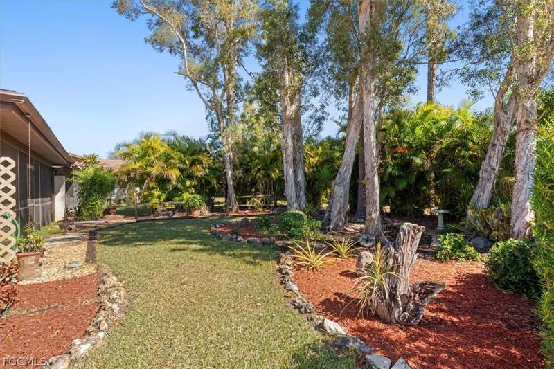 2 bedroom Attached at 13108 Tall Pine Cir, Pinebrook Woods, Fort Myers — photo 2