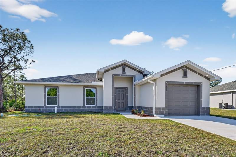 3 bedroom SingleFamilyResidence at 2907 38th St W, Lehigh Acres, Lehigh Acres — photo 3