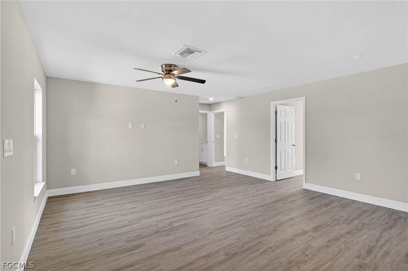 3 bedroom SingleFamilyResidence at 2907 38th St W, Lehigh Acres, Lehigh Acres — photo 4