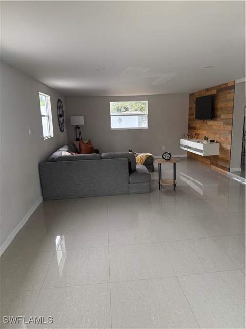 1635 Lowell Ct, Fort Myers FL - photo 14 of 15
