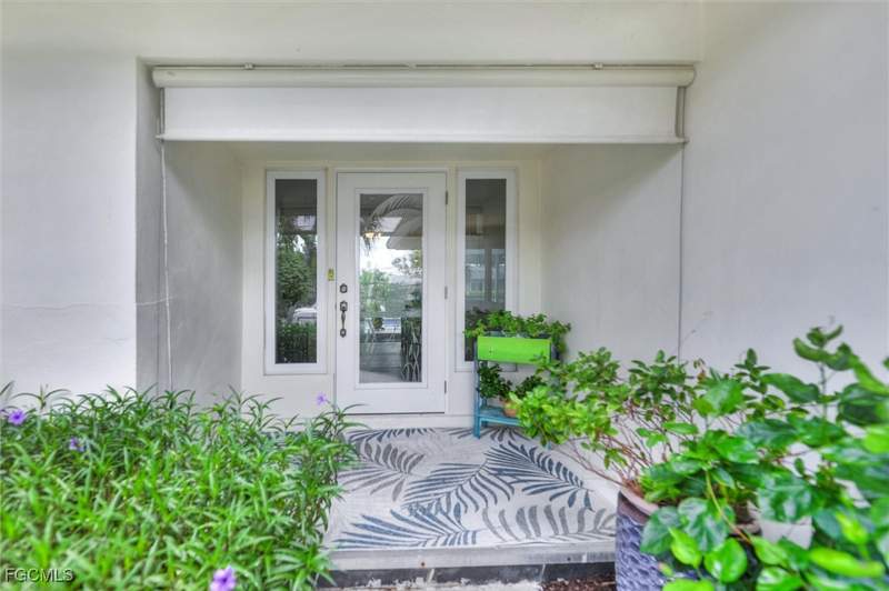 3 bedroom SingleFamilyResidence at 930 Lindgren Blvd, Shell Harbor, Sanibel — photo 3