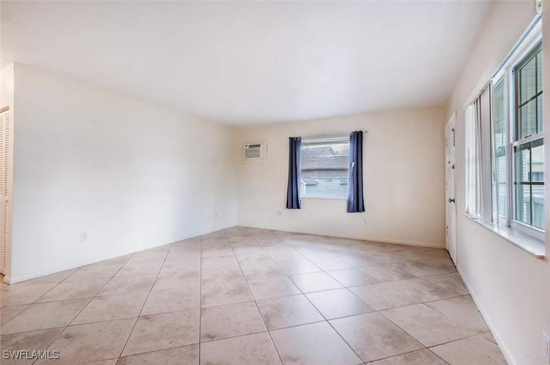 2 bedroom Condominium at 1062 Hartley Ave 110, Marco Manor Club, Marco Island — photo 5