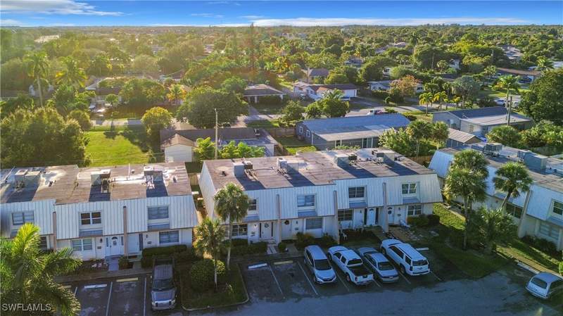 3 bedroom Townhouse at 4924 Hawaii Blvd 5, Lely Pines, Naples — photo 5