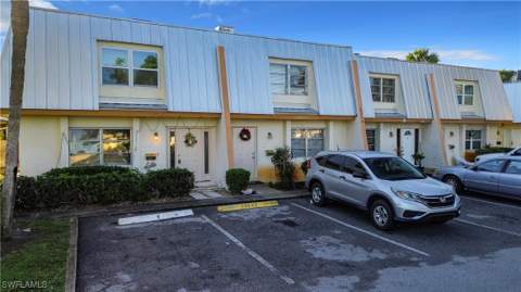 4924 Hawaii Blvd 5, Naples FL - photo 7 of 50