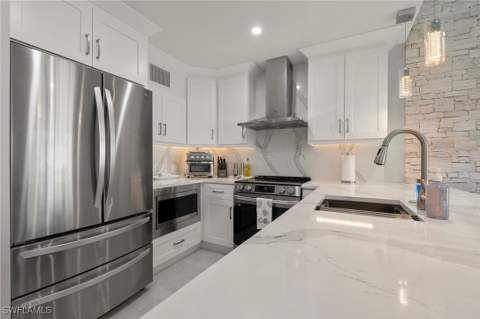 8765 Lateen Ln 203, Fort Myers FL - photo 8 of 28