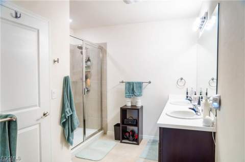 8880 Cascade Price Cir, North Fort Myers FL - photo 11 of 28