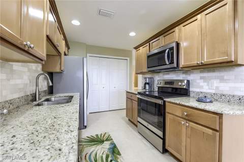 3010 Meandering Way 102, Fort Myers FL - photo 23 of 50