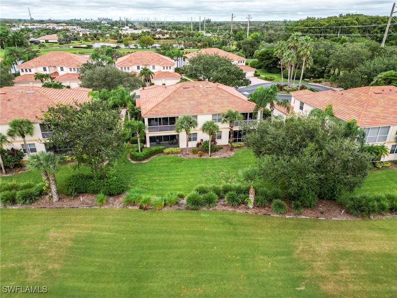 2 bedroom Condominium at 3010 Meandering Way 102, Idlewild, Fort Myers — photo 5