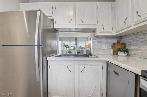 1724 Pine Valley Dr 310, Fort Myers FL - photo 12 of 26