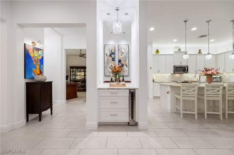 3620 Pilot Cir, Naples FL - photo 7 of 50