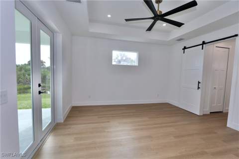 539 37th Ave NW, Naples FL - photo 16 of 44