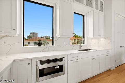 211 Landmark St, Marco Island FL - photo 14 of 50
