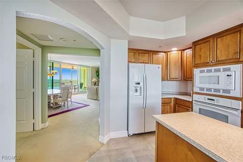 12701 Mastique Beach Blvd 504, Fort Myers FL - photo 6 of 45