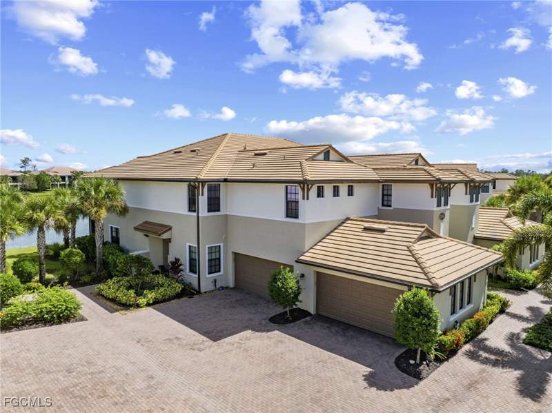 3 bedroom Condominium at 2149 Frangipani Cir 101, Lamorada, Naples — photo 2