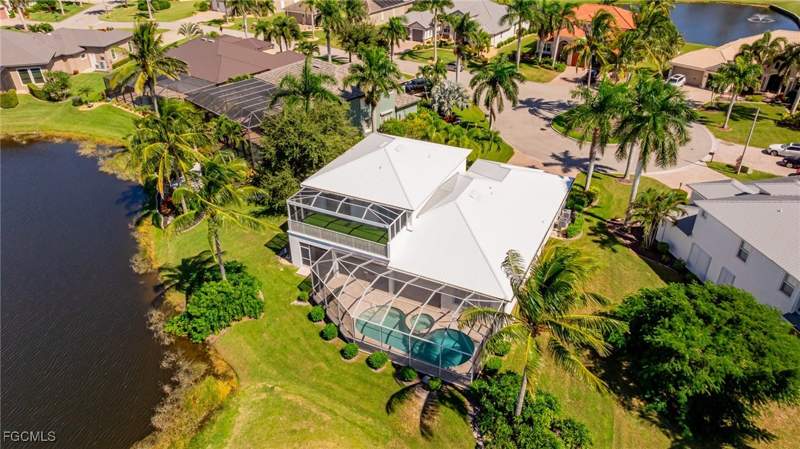 5 bedroom SingleFamilyResidence at 11655 Princess Margaret CT, CAPE ROYAL, Cape Coral — photo 4
