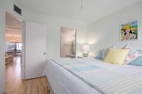 1250 Tennisplace Ct C25, Sanibel FL - photo 10 of 28