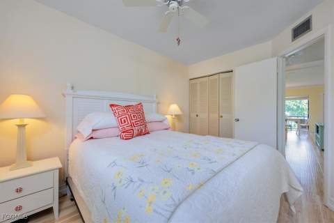 1250 Tennisplace Ct C25, Sanibel FL - photo 14 of 28