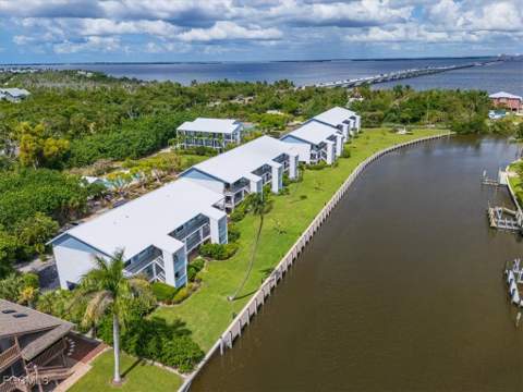 1250 Tennisplace Ct C25, Sanibel FL - photo 16 of 28