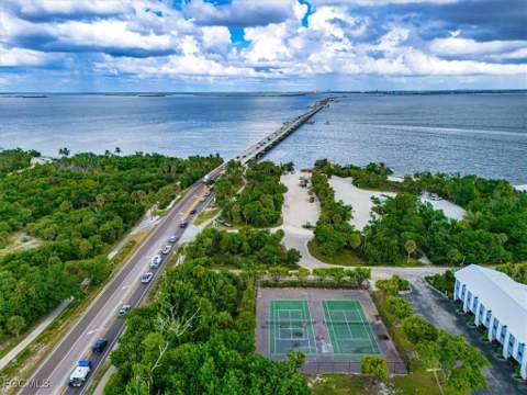 1250 Tennisplace Ct C25, Sanibel FL - photo 20 of 28