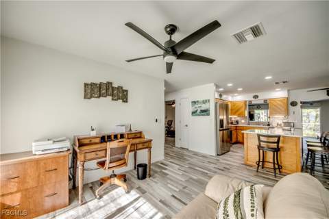 445 Donora Blvd, Fort Myers Beach FL - photo 8 of 44