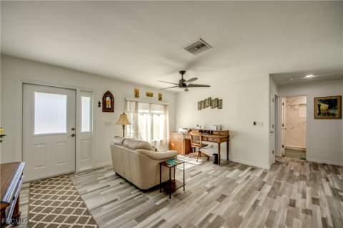 445 Donora Blvd, Fort Myers Beach FL - photo 9 of 44