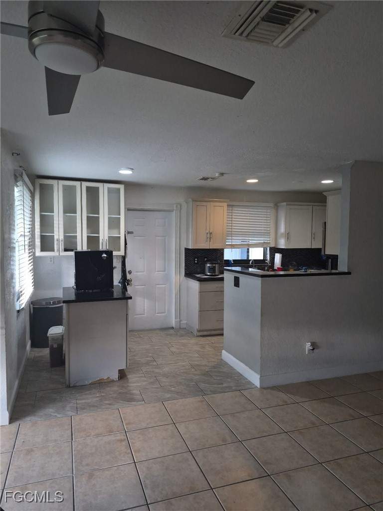 2 bedroom SingleFamilyResidence at 114 Oleander RD, LEHIGH ACRES, Lehigh Acres — photo 4
