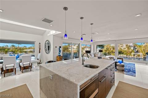 1290 Bay Dr, Sanibel FL - photo 7 of 44