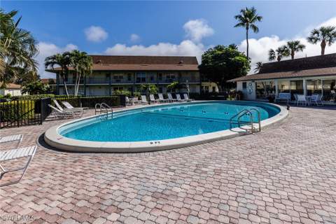 235 Seaview Ct G1, Marco Island FL - photo 10 of 20