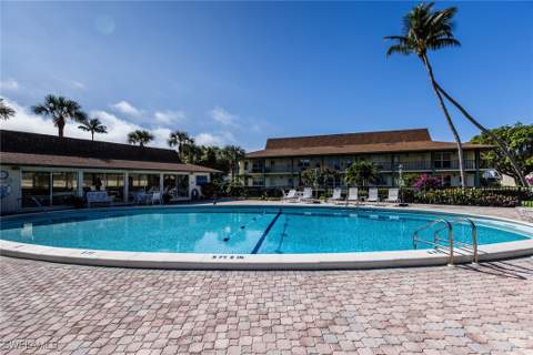 235 Seaview Ct G1, Marco Island FL - photo 13 of 20