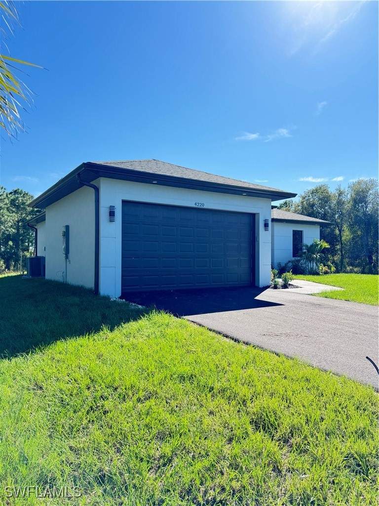 3 bedroom SingleFamilyResidence at 4220 64th Ave NE, Golden Gate Estates, Naples — photo 2