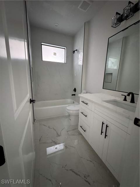 4220 64th Ave NE, Naples FL - photo 9 of 11