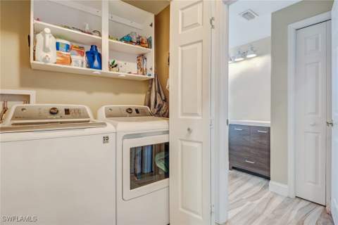 10037 Heather Ln 403, Naples FL - photo 18 of 24
