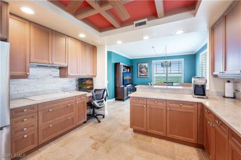 455 Cove Tower Dr 1101, Naples FL - photo 15 of 49