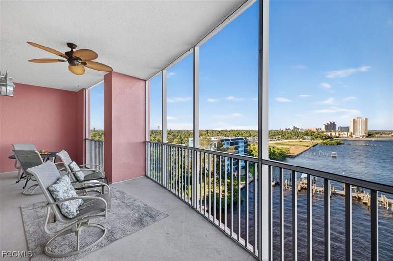 3 bedroom Condominium at 2743 1st St 701, Riviera, Fort Myers — photo 3