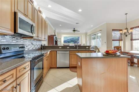 13030 Moody River Pkwy, North Fort Myers FL - photo 9 of 32