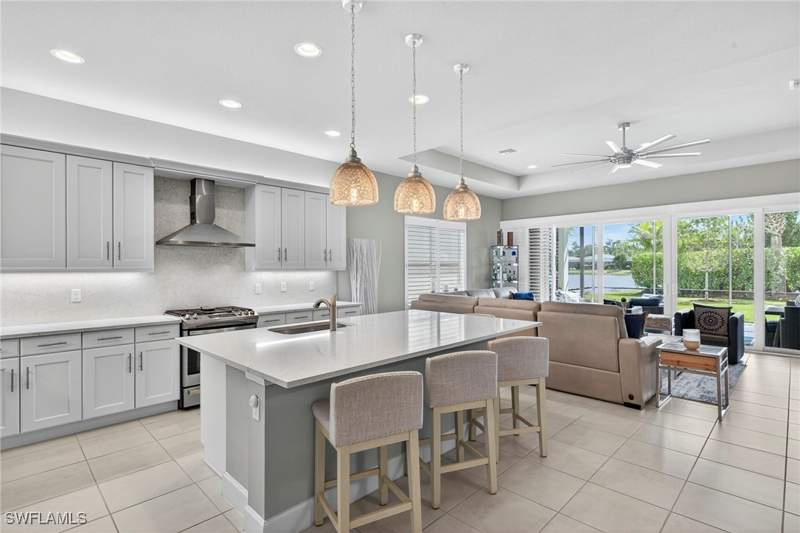 3 bedroom SingleFamilyResidence at 16717 Gilroy St, Valencia Bonita, Bonita Springs — photo 4
