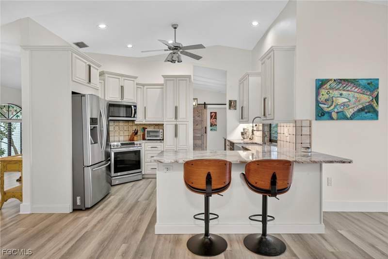 3 bedroom SingleFamilyResidence at 1823 Stevenson Rd, North Fort Myers, North Fort Myers — photo 4