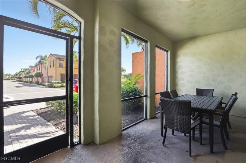 2 bedroom Townhouse at 11272 Paseo Grande Blvd 5703, Paseo, Fort Myers — photo 5
