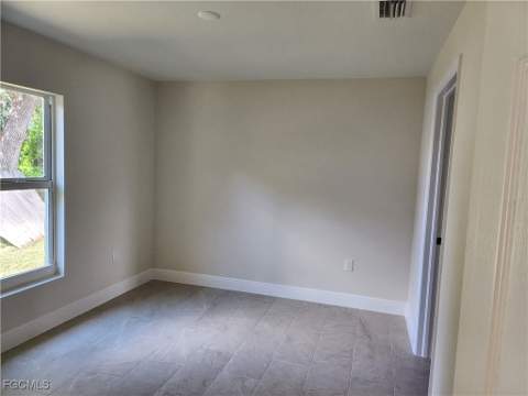 131 Grant Blvd, Lehigh Acres FL - photo 14 of 24