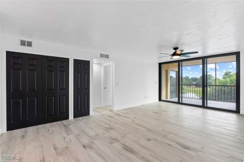 2067 W Lakeview Blvd 8, North Fort Myers FL - photo 12 of 25