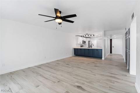 2067 W Lakeview Blvd 8, North Fort Myers FL - photo 6 of 25