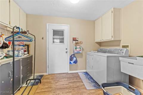 5549 Boynton Ln, Fort Myers FL - photo 15 of 33