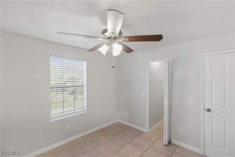912 Lincoln Ave, Lehigh Acres FL - photo 19 of 32