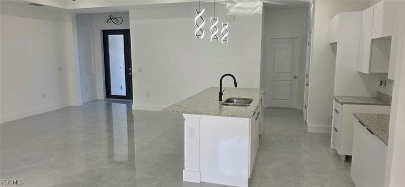 3 bedroom SingleFamilyResidence at 804 Calvin Ave, Lehigh Acres, Lehigh Acres — photo 5