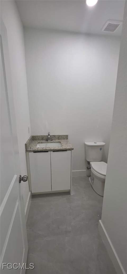 804 Calvin Ave, Lehigh Acres FL - photo 6 of 23