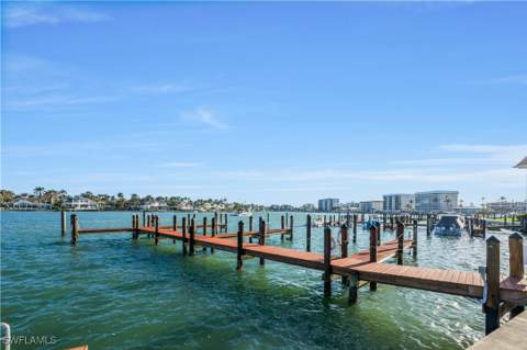 222 Harbour Dr 114, Naples FL - photo 6 of 47