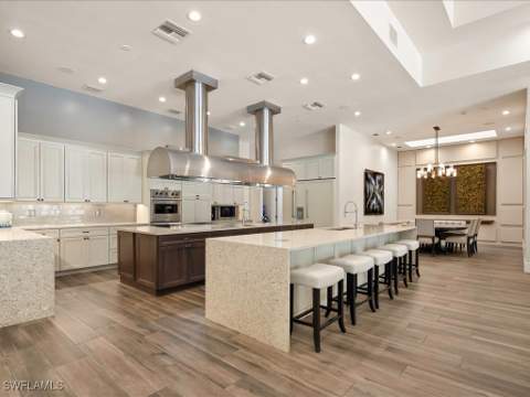 656 Hickory Rd, Naples FL - photo 10 of 50